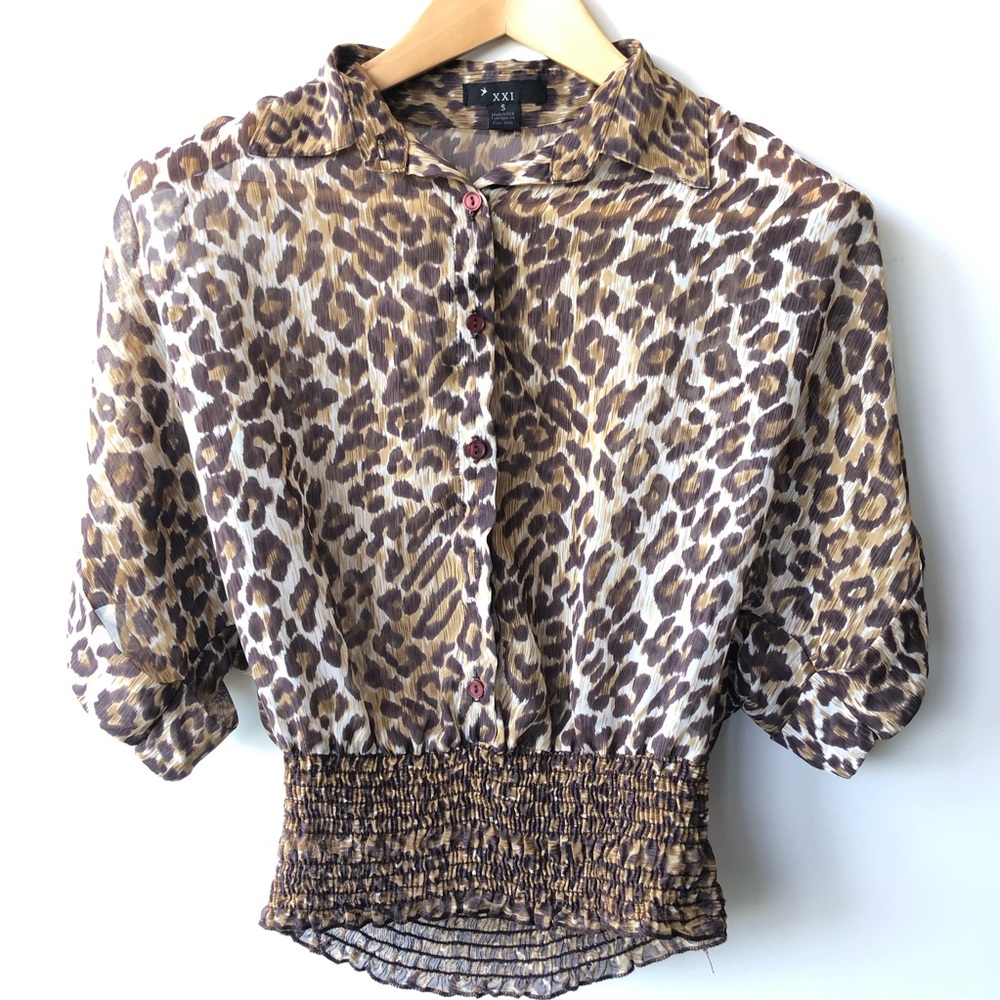 Forever 21 Woman's Animal Print Top - Picture 1 of 13